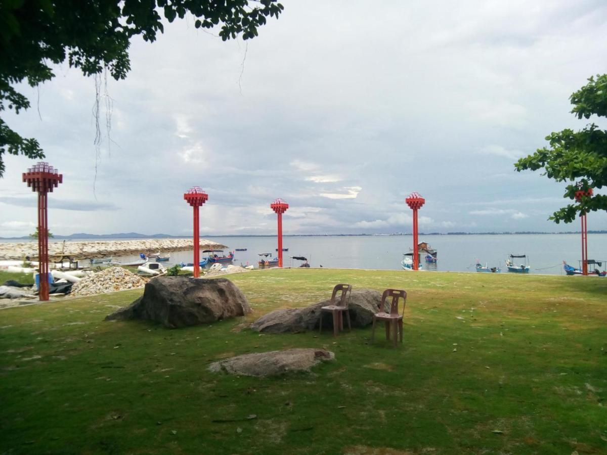 8 Boutique By The Sea Hotell Tanjung Tokong Eksteriør bilde